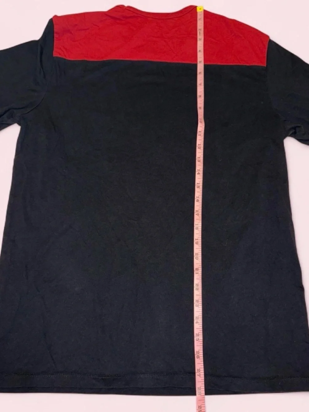 True Religion Men’s Navy and Red Chest-Logo Short Sleeve Tee